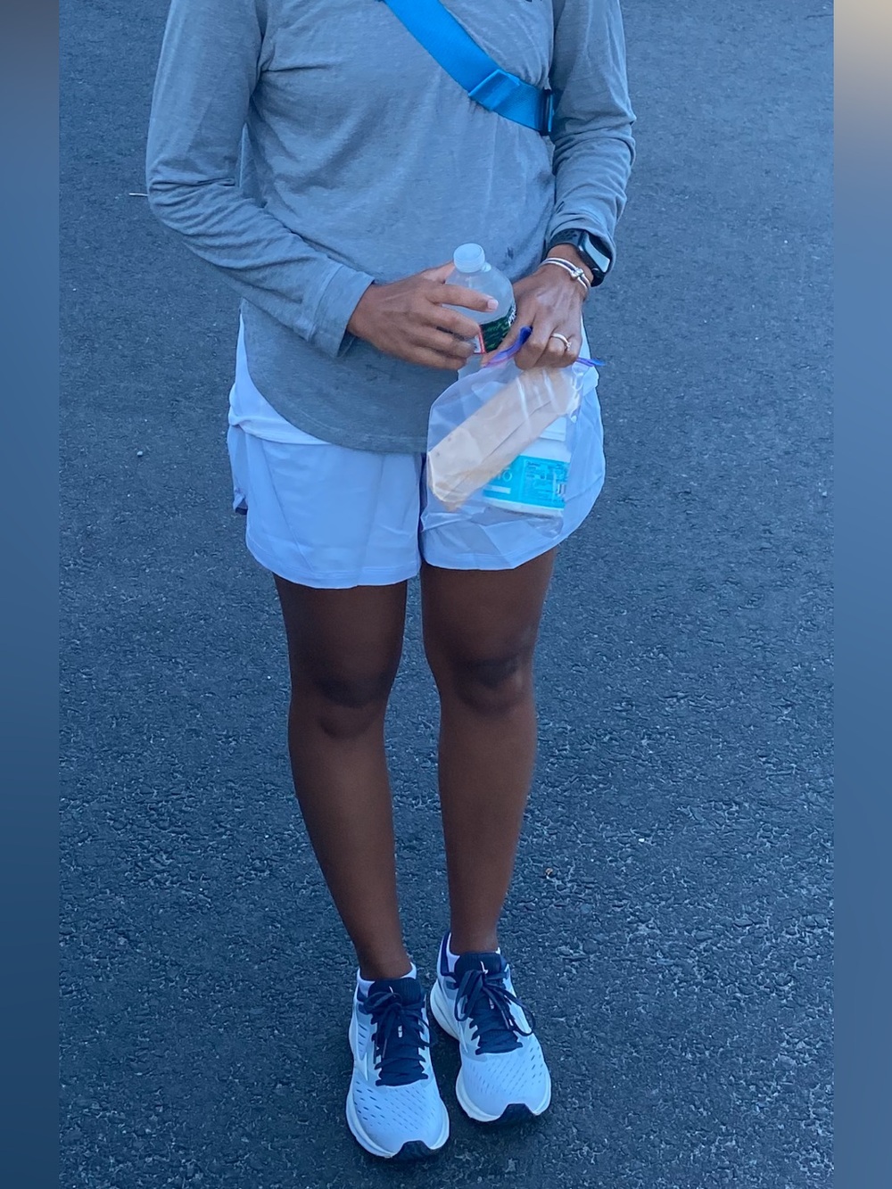 Lululemon size 4
